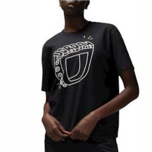 Jordan Women's Flight Graphic Tee Artist Series by Mia Lee T-Shirt XL